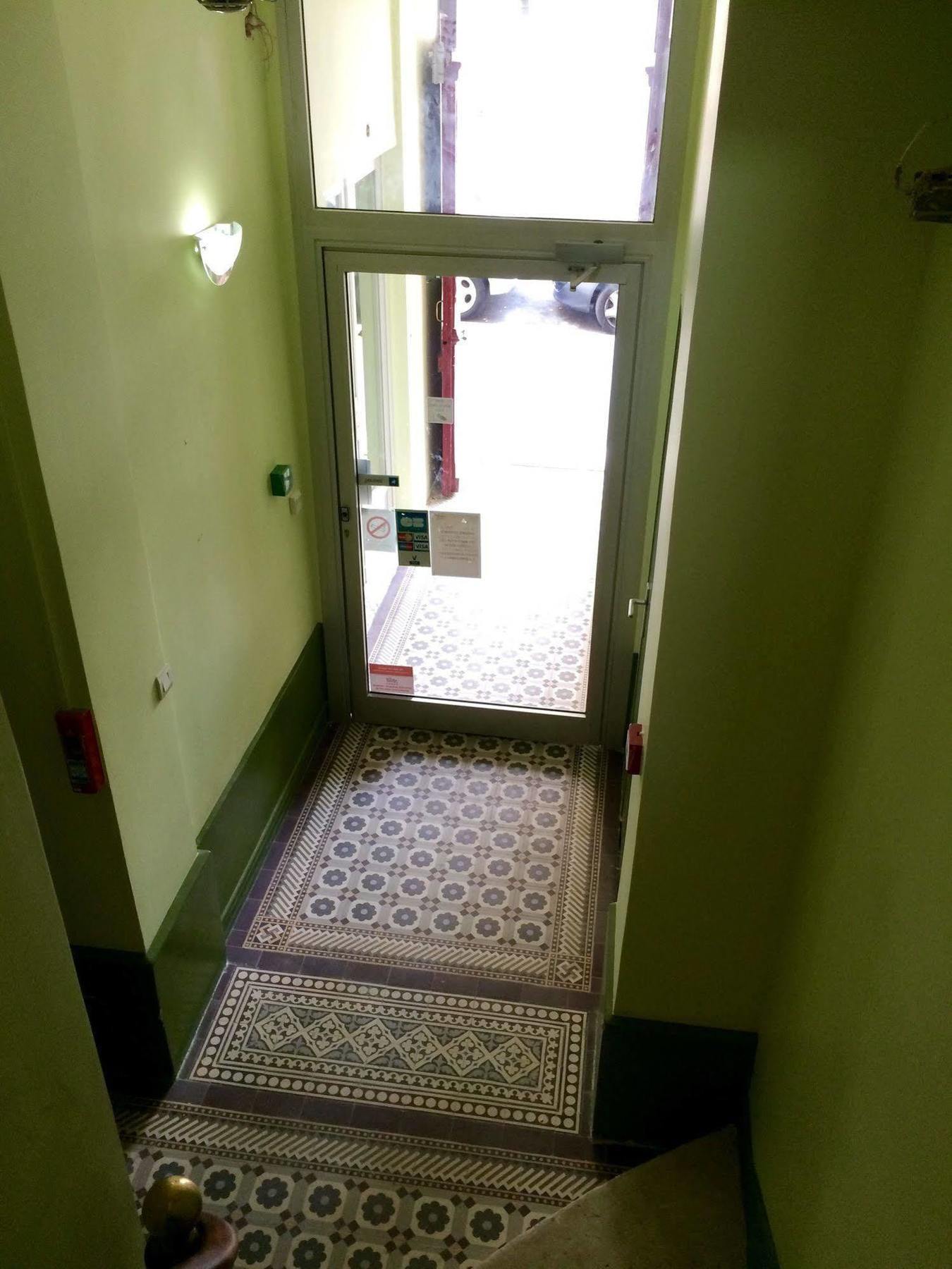 פריז Hotel Azur Montmartre מראה חיצוני תמונה